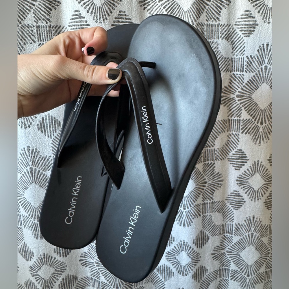 Calvin Klein flip flops